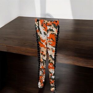Camouflage Lace-Up Leggings